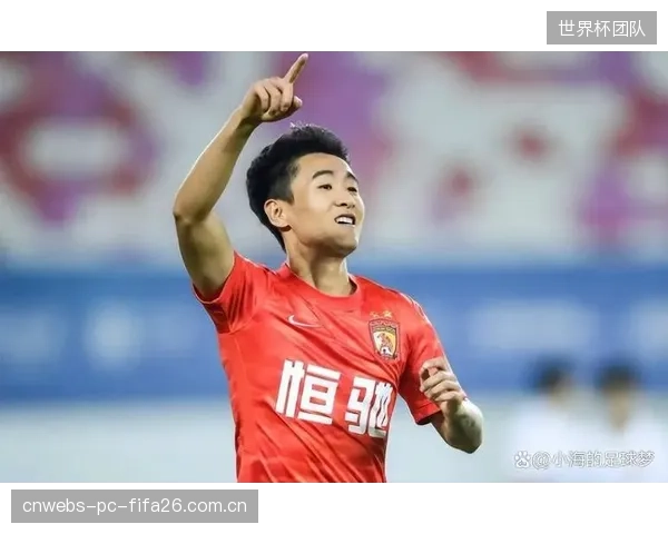 半程过后,成都蓉城领先优势明显,若海港申花无法在夏窗有效补强,冠军悬念将提前终结。 半程过后,成都蓉城领先优势明显,若海港申花无法在夏窗有效补强,冠军悬念将提前终结。